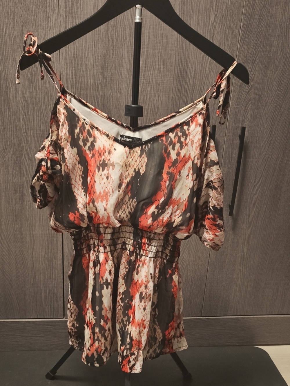 Takara Black, Red & Cream Snake-Print Cold-Shoulder Camisole